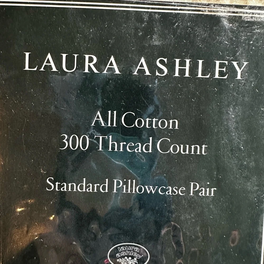 New Laura Ashley Standard Full Pillowcase Pair 100% Cotton Off White Check 300TC